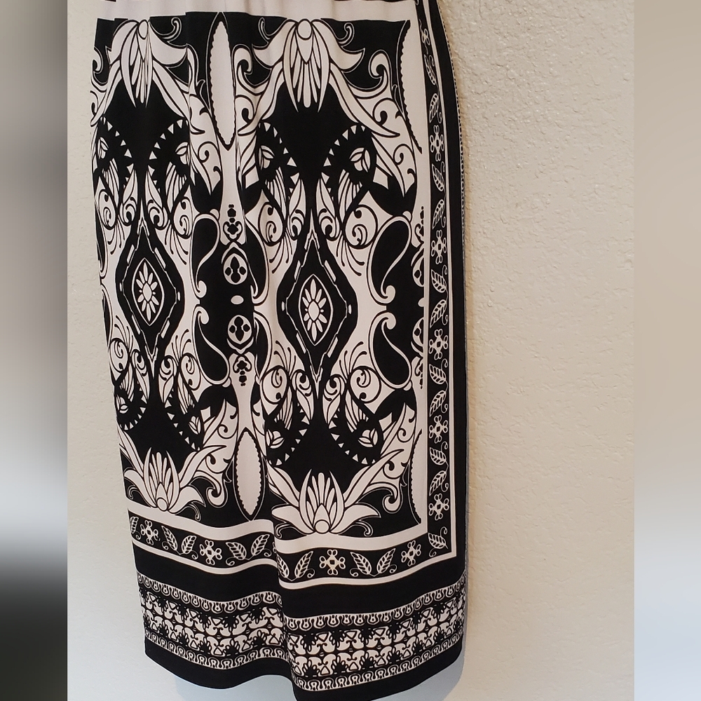 Susan Graver Black and White Midi Dress - Picture 4 of 7